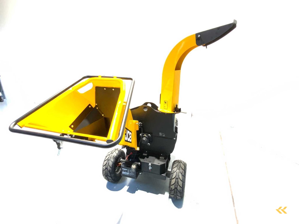 JCB - CH150120PE - Houthakselaar 2025, versnippercapaciteit 120 mm