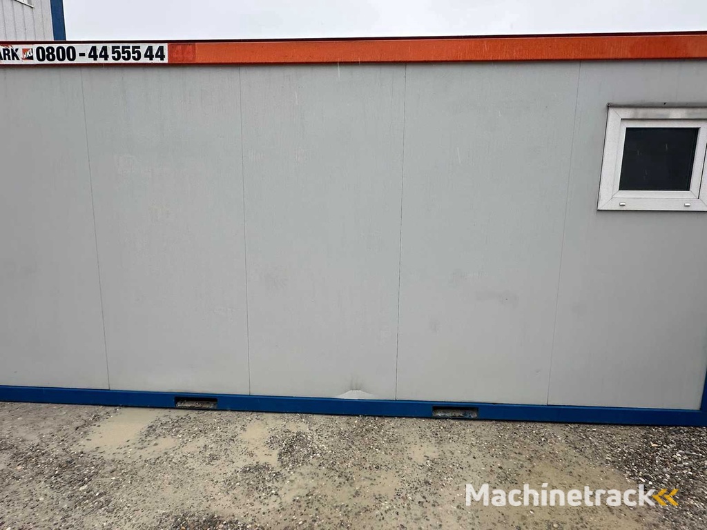 CONTAINEX SANICONTAINER 20 ́ Container