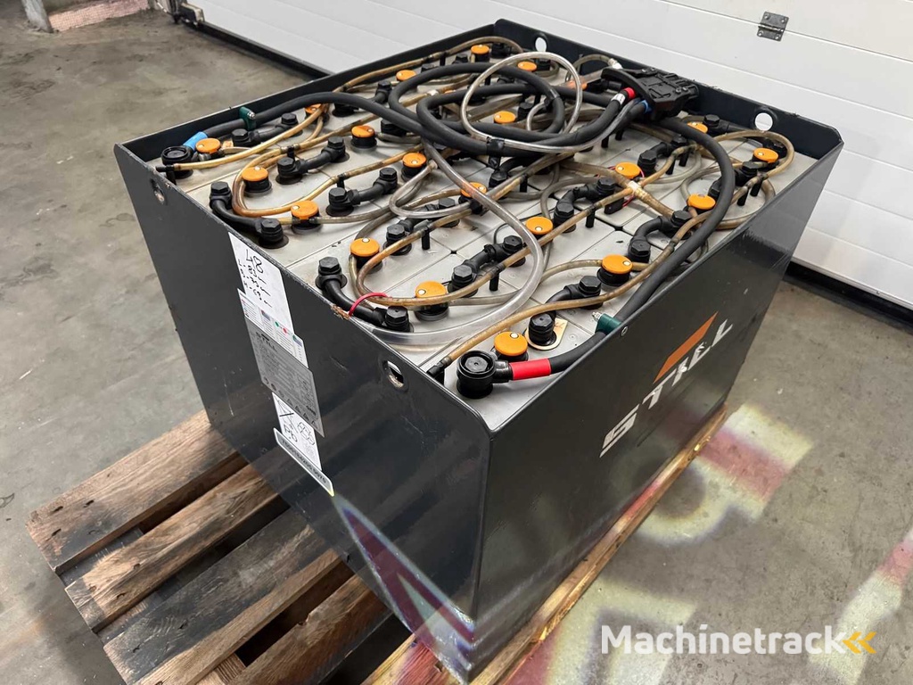 11/2018 Still 48V 750Ah 6PzS750 Heftruck Accu Accu Elektrische Heftruck Linde Jungheinrich 830x730x630mm