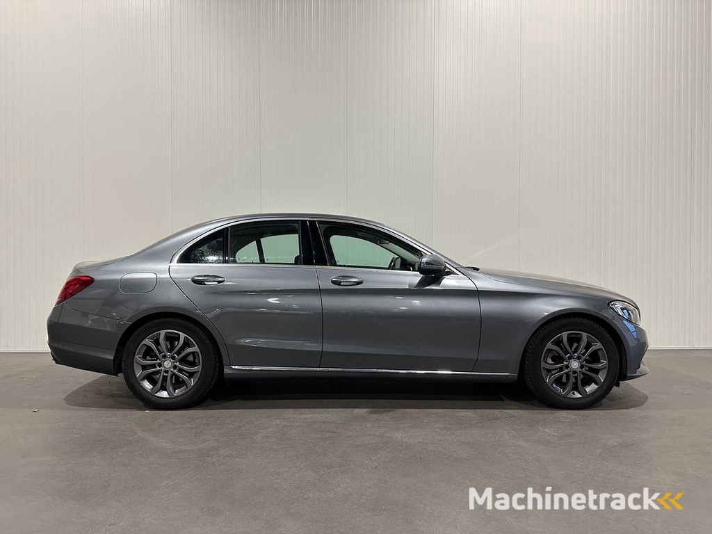 Mercedes-Benz C-Klasse 180 Business Sol. RH-160-F 88.000 KM NAP Original holländisches Auto!