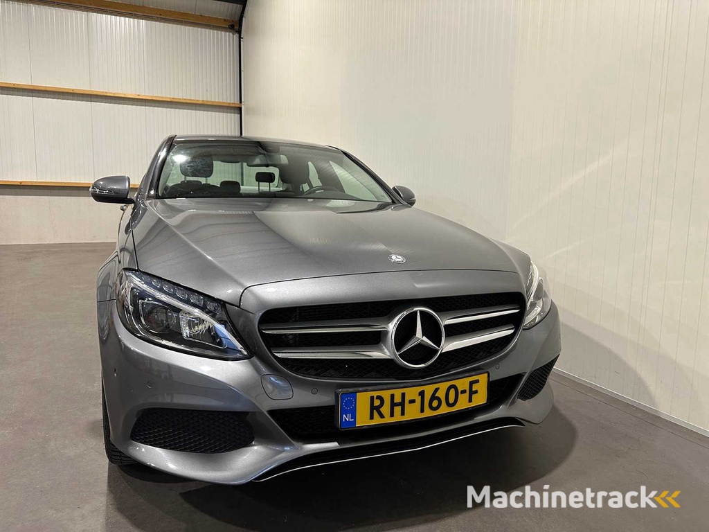 Mercedes-Benz C-Klasse 180 Business Sol. RH-160-F 88.000 KM NAP Original holländisches Auto!