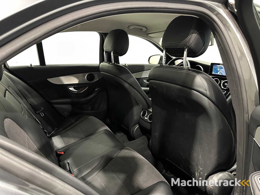 Mercedes-Benz C-Klasse 180 Business Sol. RH-160-F 88.000 KM NAP Original holländisches Auto!