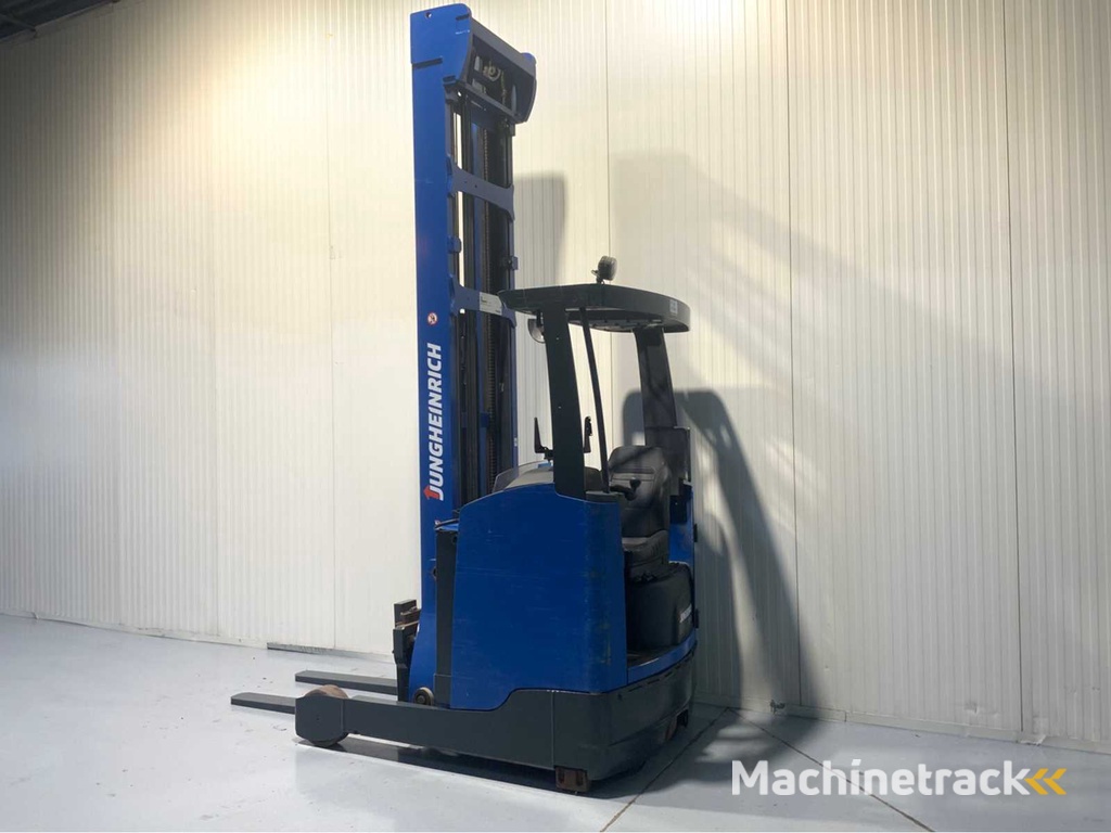 Jungheinrich ETV 216 - 9.41M Triplex - Schubmaststapler