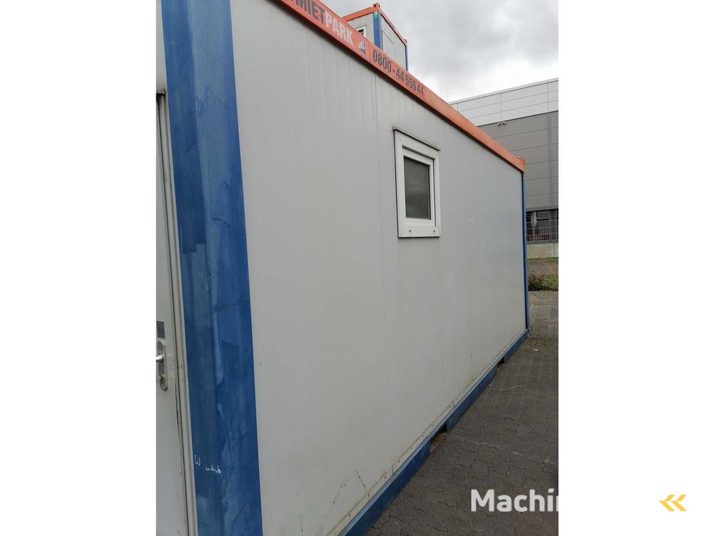 CONTAINEX SANI 20' SHOWER COMBI Container