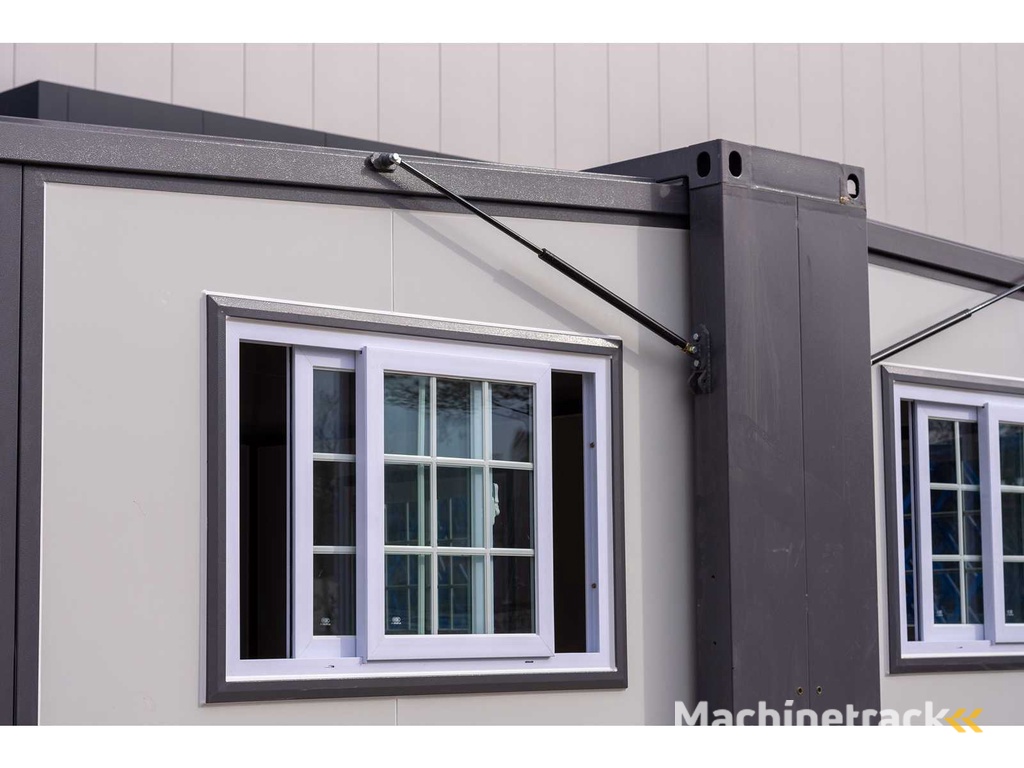 Mobile living unit / office 28m2