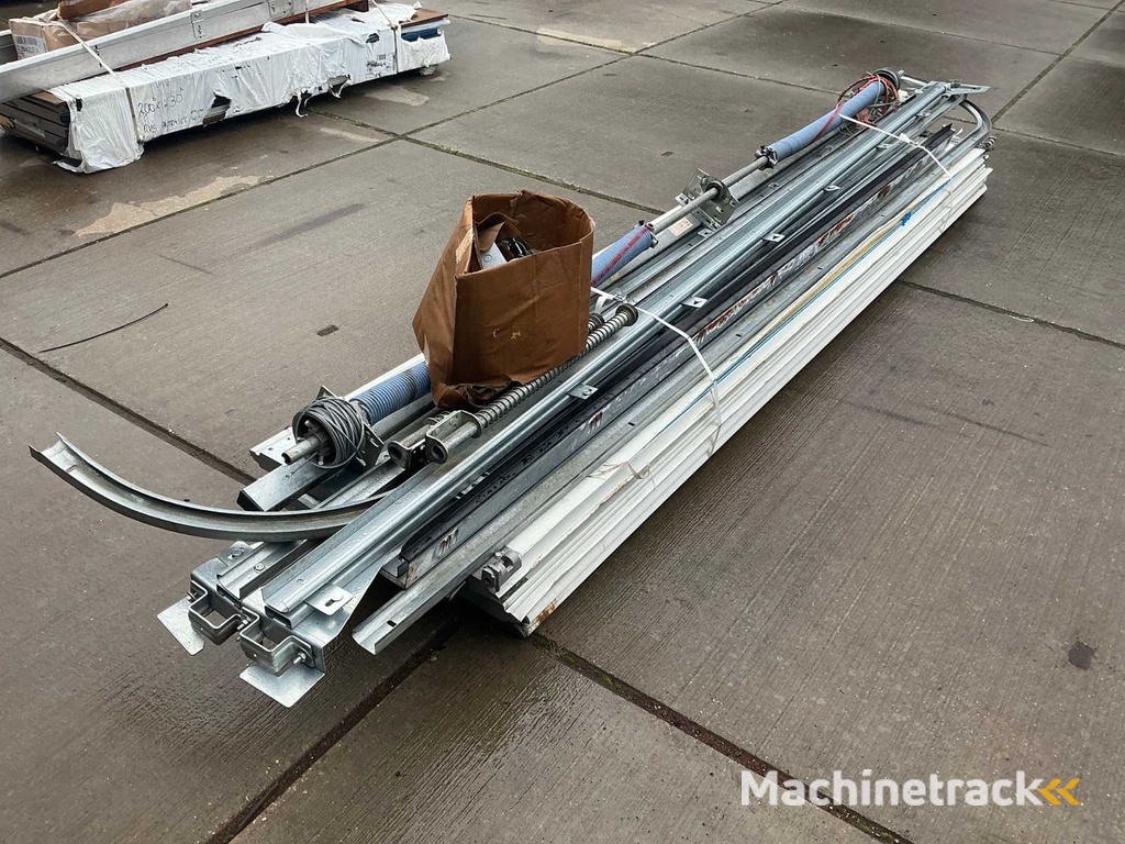 Overheaddeur (3,05x2,90 mtr)