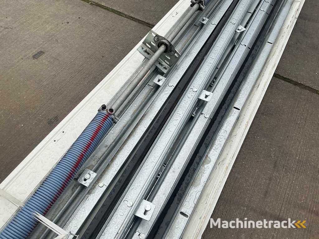 Overheaddeur (3,05x2,90 mtr)