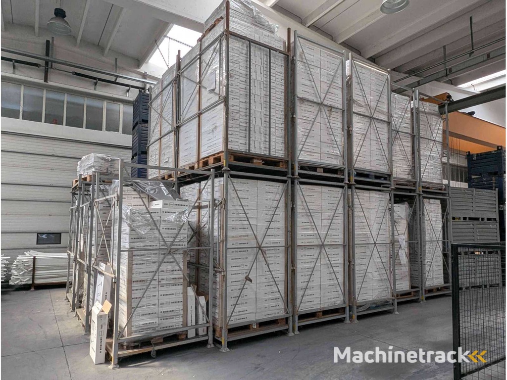 Metalen bordessen met kooi (28x)