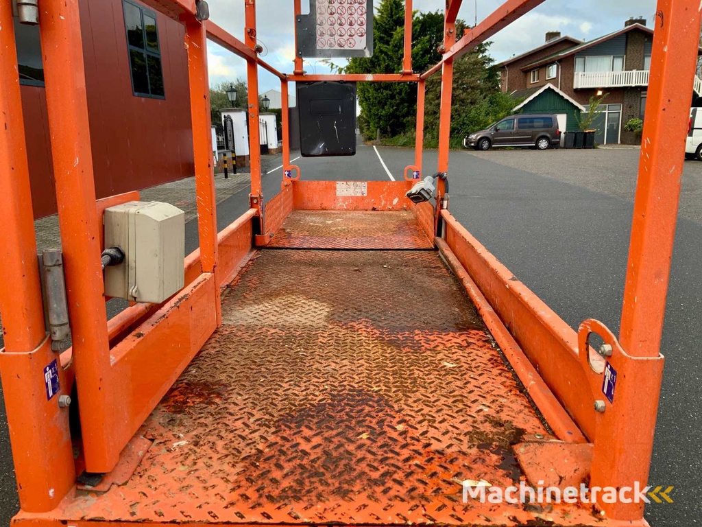 2016 Sky Jack SJIII3219 Hubarbeitsbühne