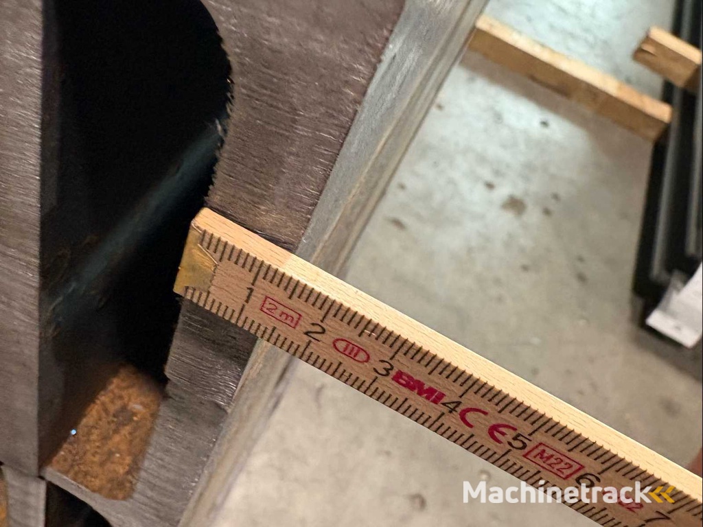 H-balk HEB 160 S235JR 30x