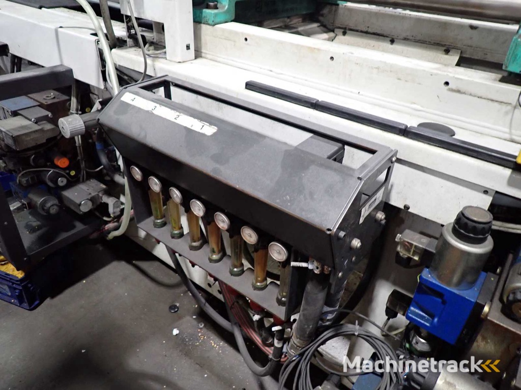 ARBURG 320 C 600-250 spuitgietmachine