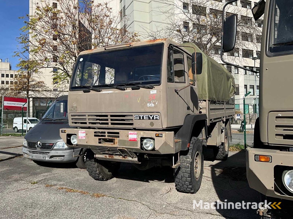 198 Steyr 12M18 Legervoertuig