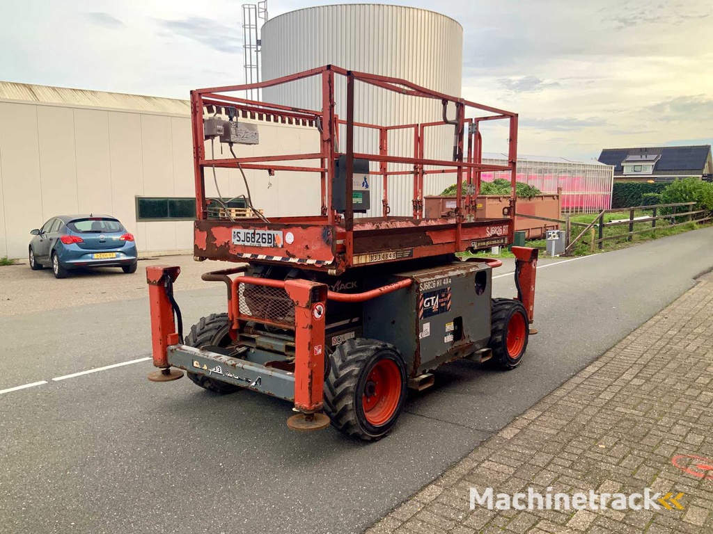 2016 Skyjack SJ6826RT Unebenes Gelände Hubarbeitsbühne 4x4