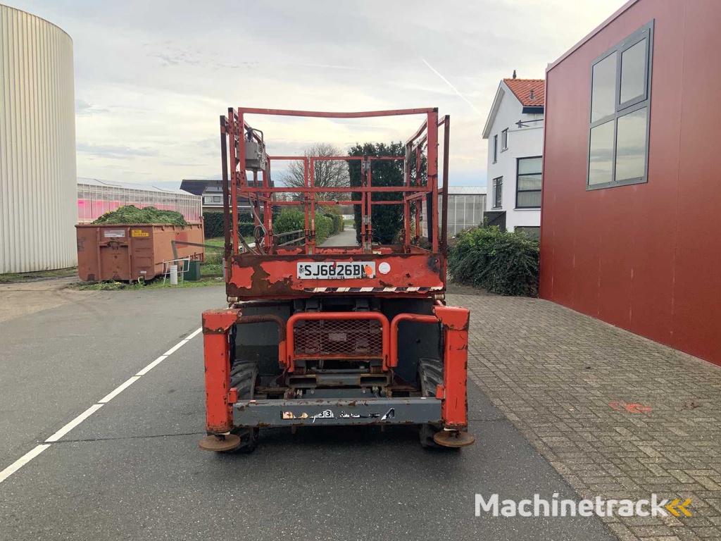 2016 Skyjack SJ6826RT Unebenes Gelände Hubarbeitsbühne 4x4