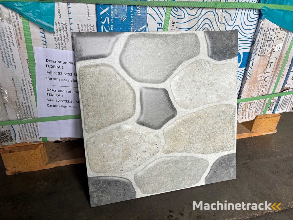 37,5m2 10mm ceramic tiles - CERAMICA ELEGANT - 52,5x52,5cm