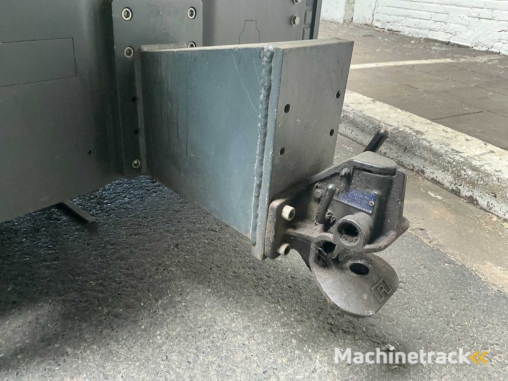 Jungheinrich - EZS-570 - Abschleppwagen - 2015