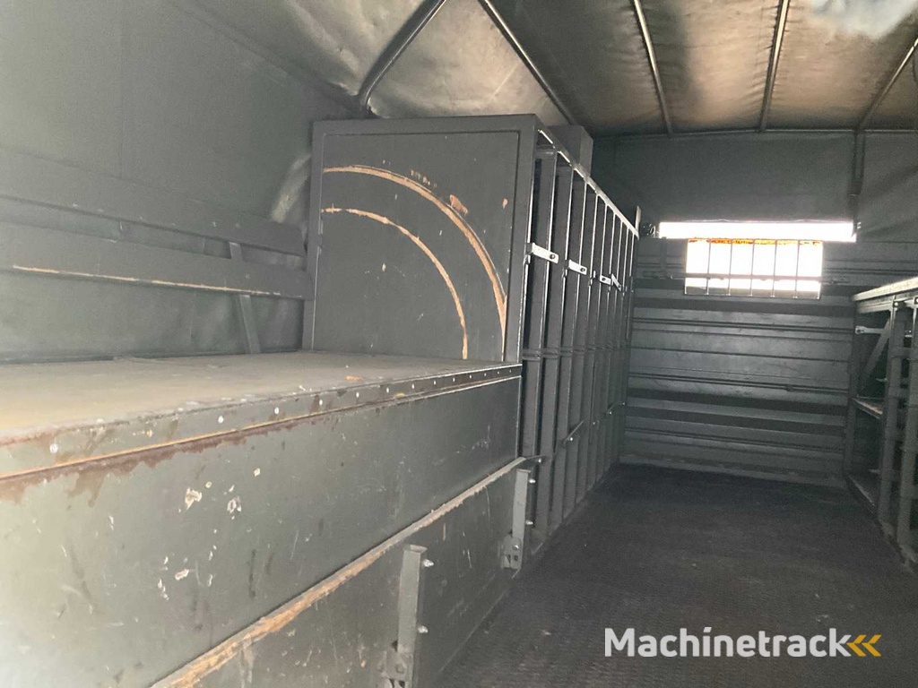 198 Steyr 12M18 Legervoertuig