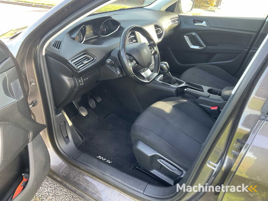 2015 Peugeot 308 SW 1.2 PureTech Active Personenauto