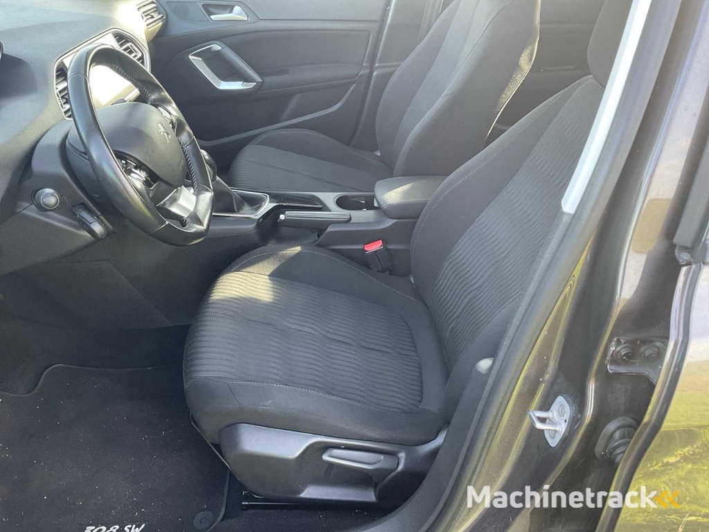 2015 Peugeot 308 SW 1.2 PureTech Active Personenauto