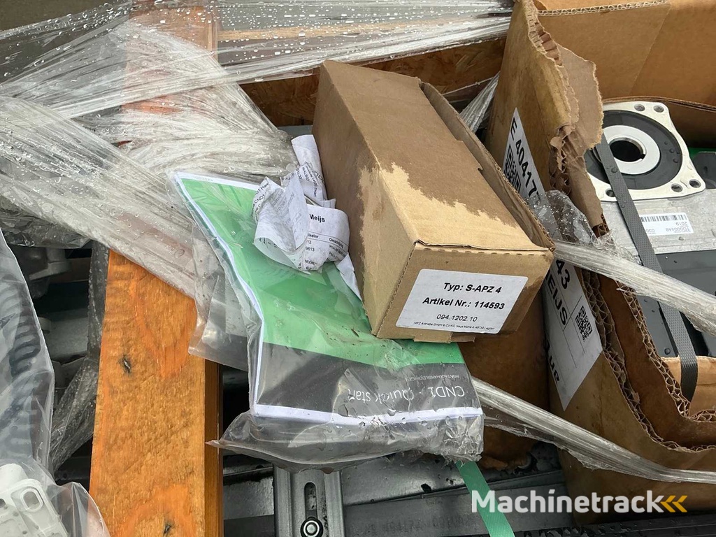 Sektionaltor (2.20x3.75 mtr) unbenutzt