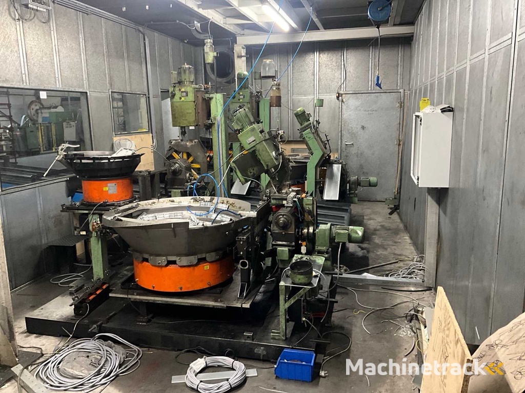 Hüller Hille UG12 Locking claw tapping machine (4x)