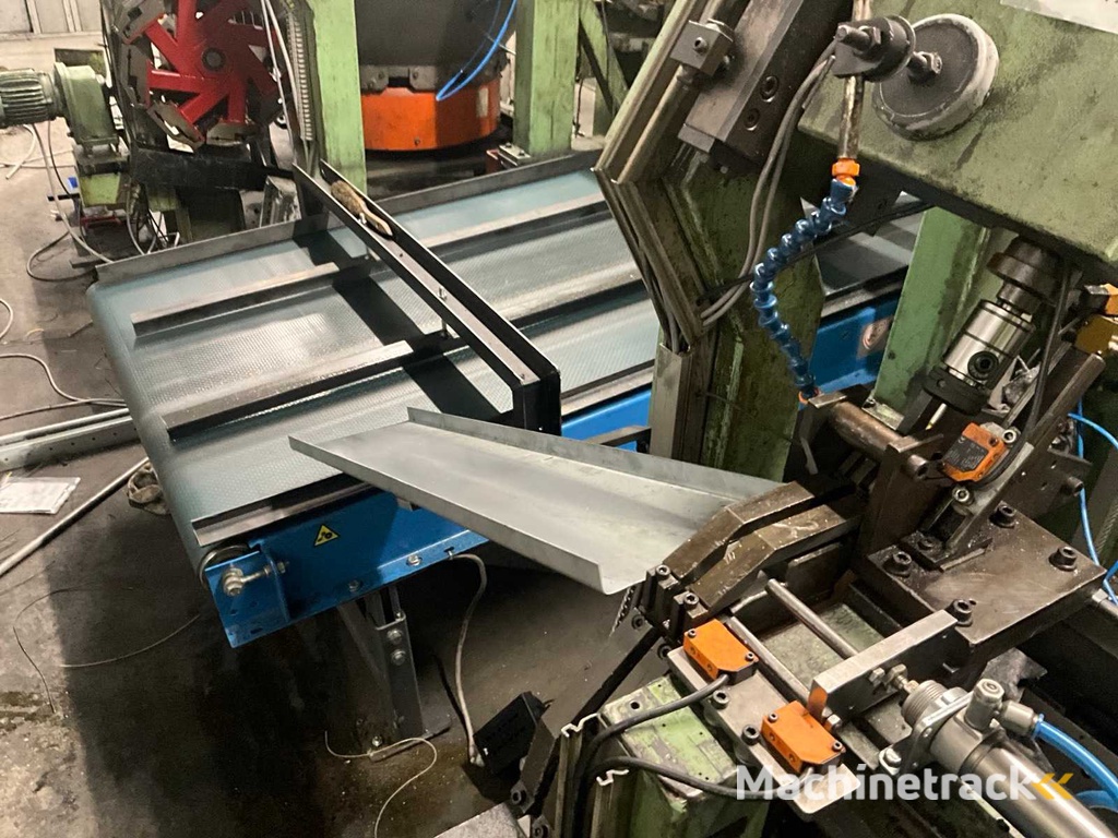 Hüller Hille UG12 Locking claw tapping machine (4x)