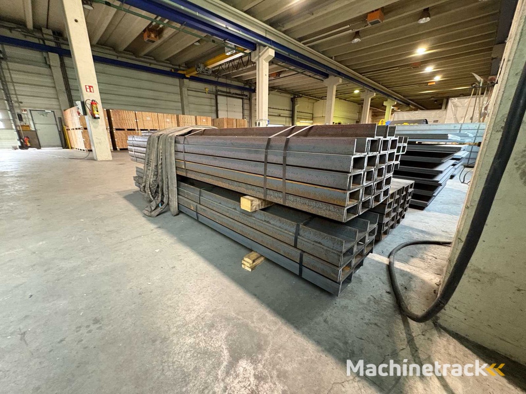 117x U-balk UPN160 S235JR