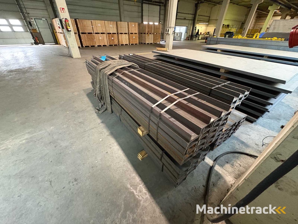 117x U-balk UPN160 S235JR