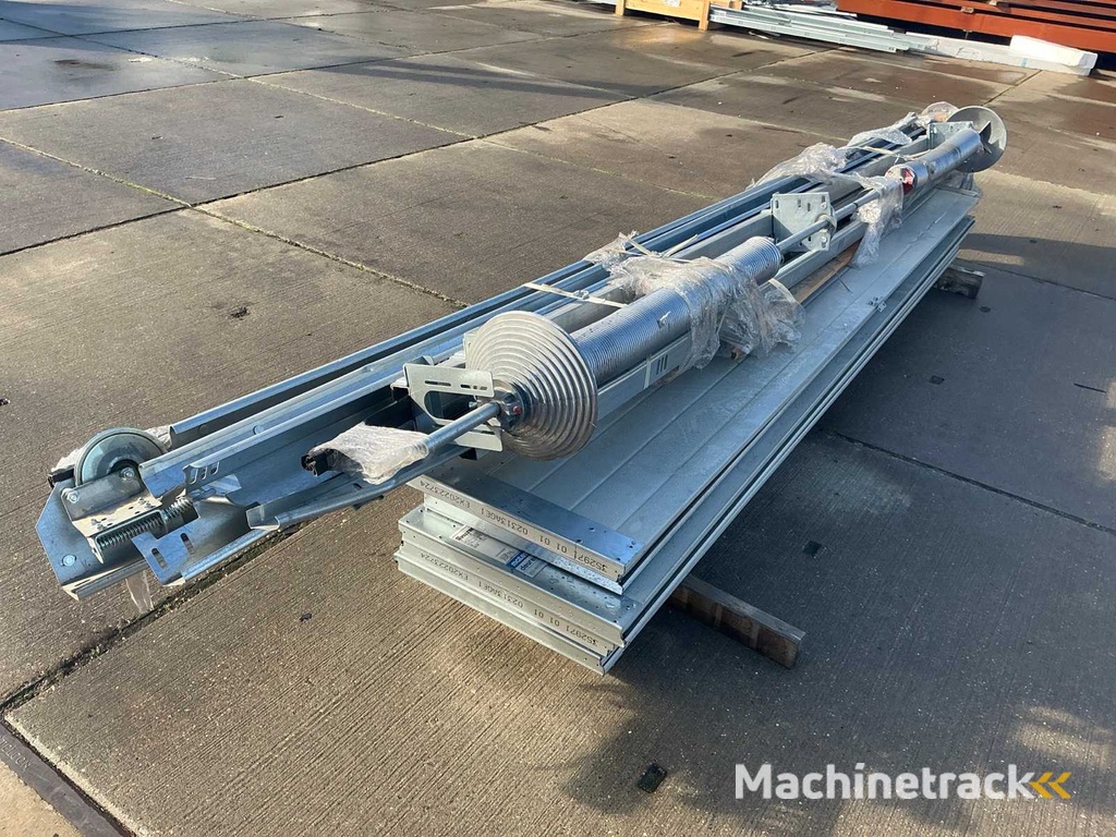 Overheaddeur (3,05x2,95 mtr)