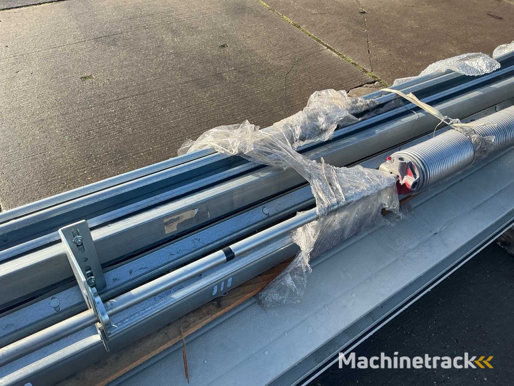 Overheaddeur (3,05x2,95 mtr)