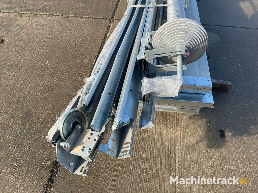 Overheaddeur (3,05x2,95 mtr)