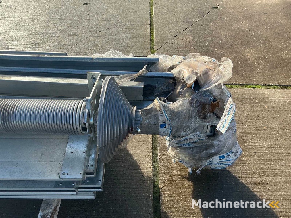 Overheaddeur (3,05x2,95 mtr)