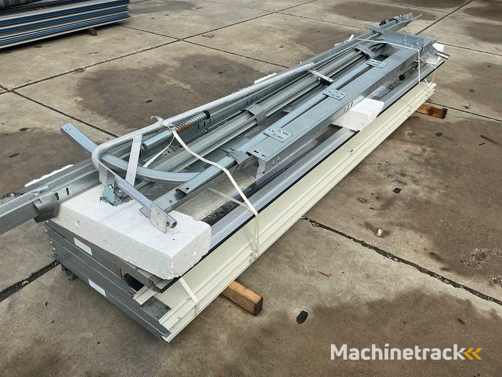 Overheaddeur (3,05x3,18 mtr)