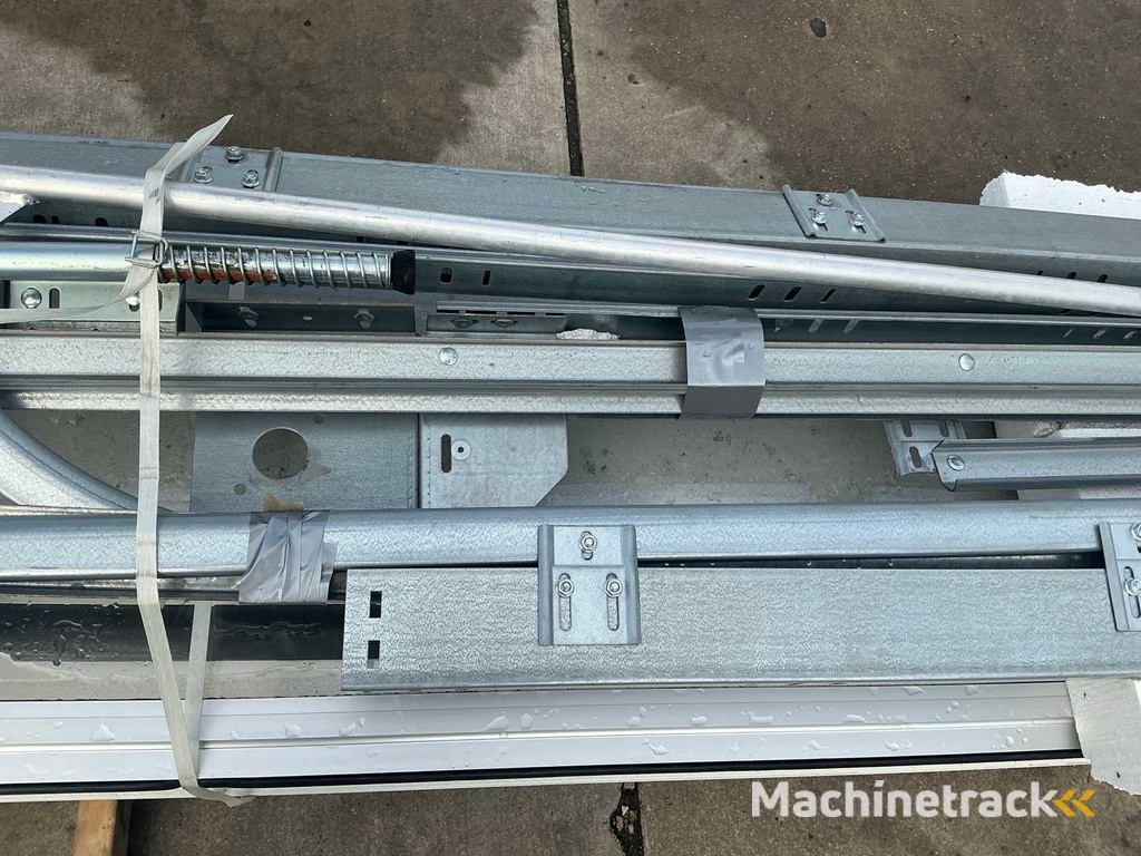 Overheaddeur (3,05x3,18 mtr)