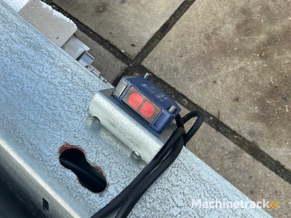 Overheaddeur (3,05x3,18 mtr)