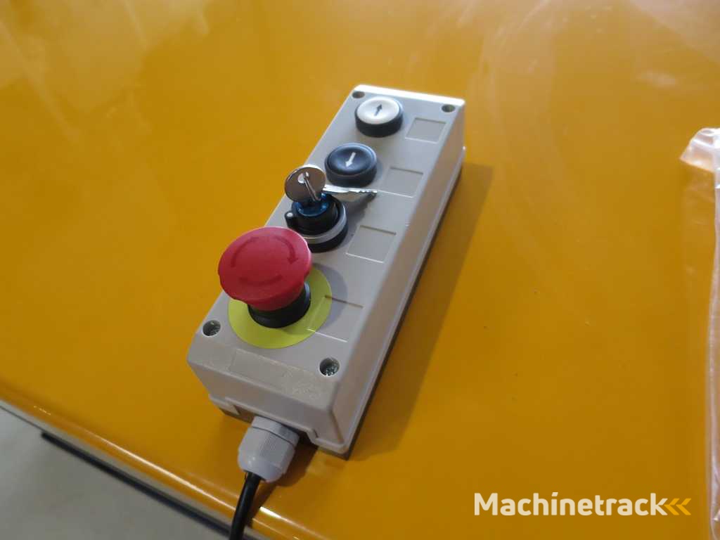 UWM UWM 3000 Heftafel