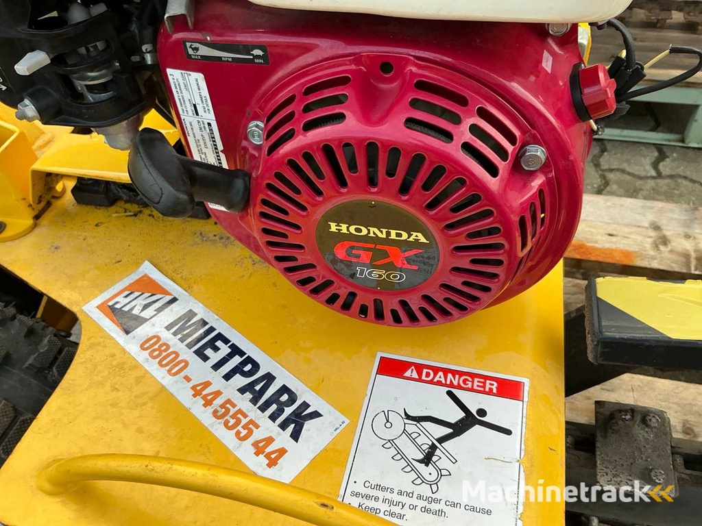 2021 Feco TR 12 Sleuvengraver