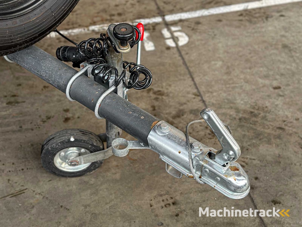 Pfefferkorn Leichenwagen Bestattungsinstitut 1955