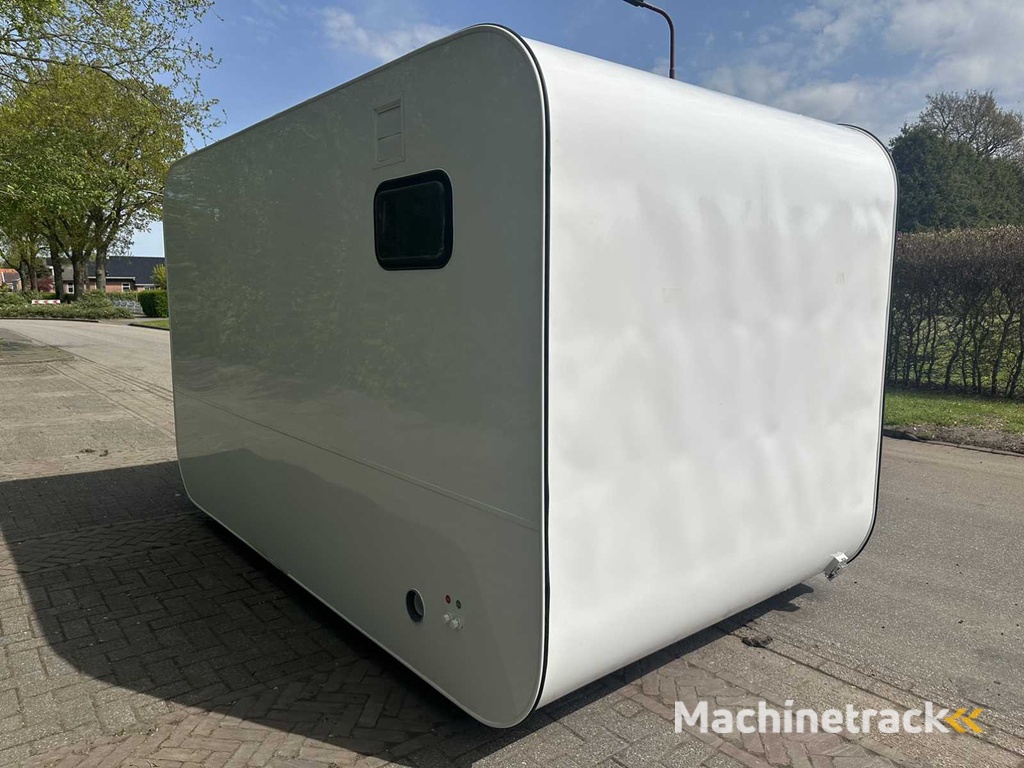 2025 Stahlworks Eco 4000 Ein weißes Tiny House / Atelier / Büro 2025