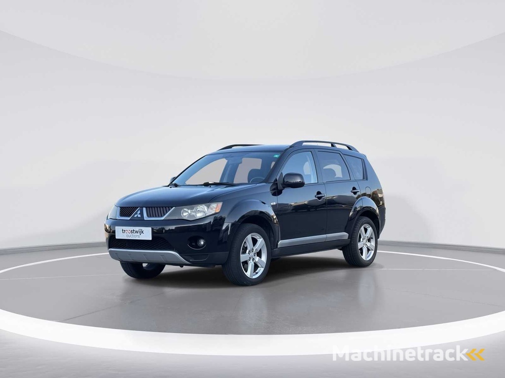 Mitsubishi -Outlander 2.4 Intense+ Sonderedition | 23-LSG-5