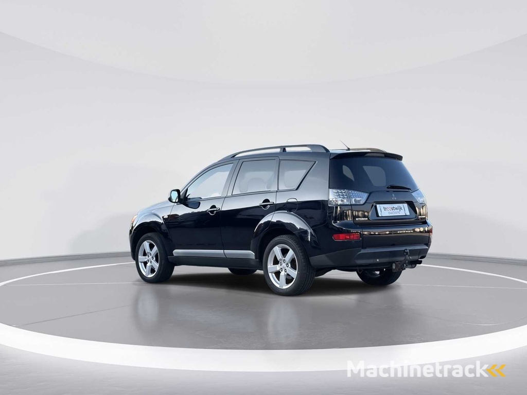 Mitsubishi -Outlander 2.4 Intense+ Sonderedition | 23-LSG-5