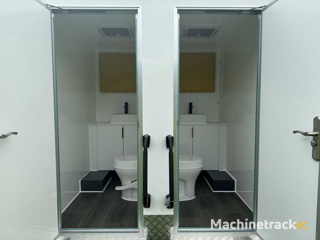 2024 2 Pers. 3956x1986x2784 Anhänger / Sanitär / WC