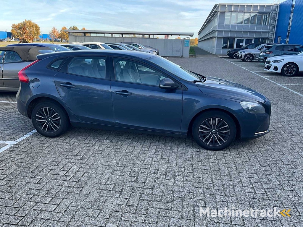 2017 Volvo V40 Auto