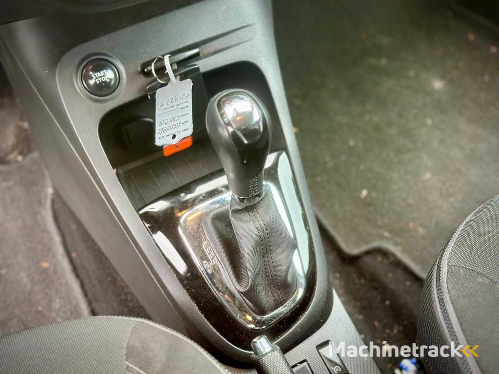 Renault Captur 1.2 TCe Dynamique , TV-927-H