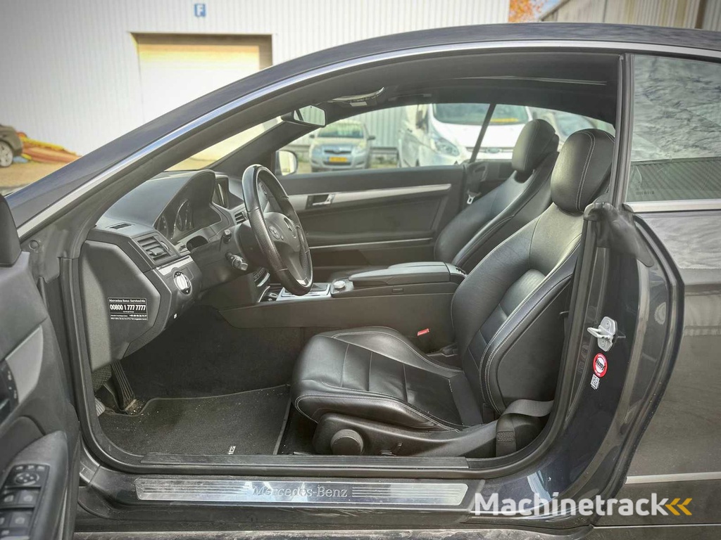Mercedes-Benz E-Klasse Coupé 350 CGI Eleganz , ; 16-LKF-5