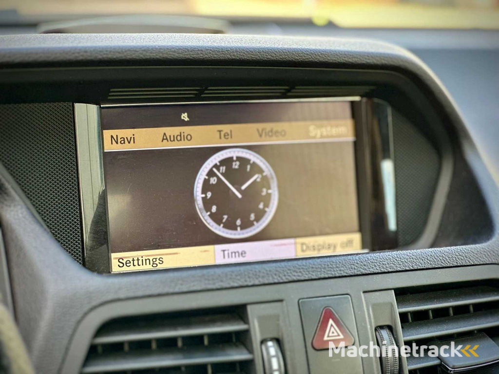 Mercedes-Benz E-Klasse Coupé 350 CGI Eleganz , ; 16-LKF-5