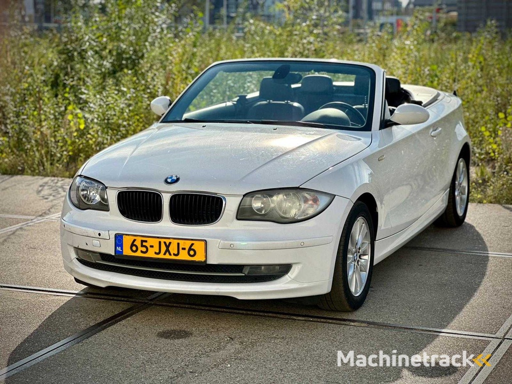 BMW 118i Cabrio Automatikgetriebe, 65-JXJ-6