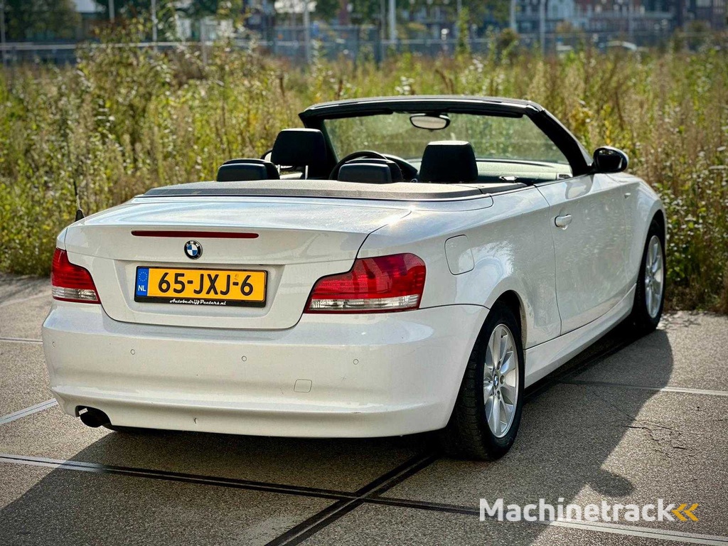 BMW 118i Cabrio Automatikgetriebe, 65-JXJ-6