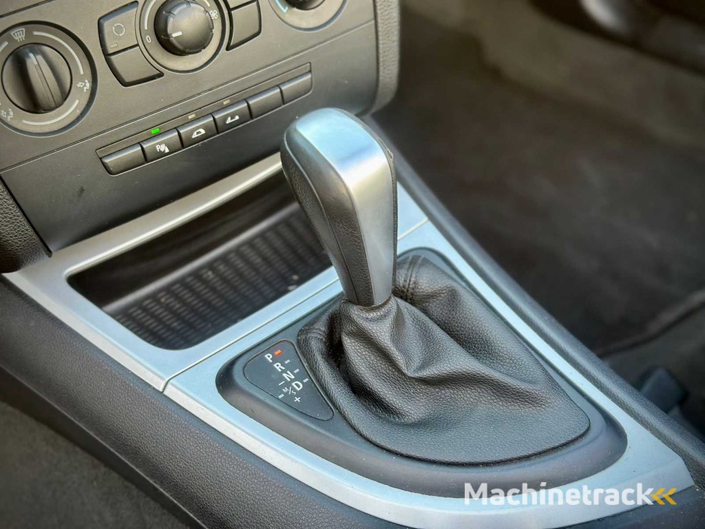 BMW 118i Cabrio Automatikgetriebe, 65-JXJ-6