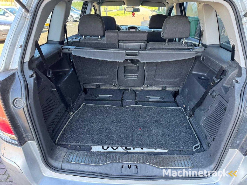 Opel Zafira 1.8 Business 7 Personen 00-LPP-1